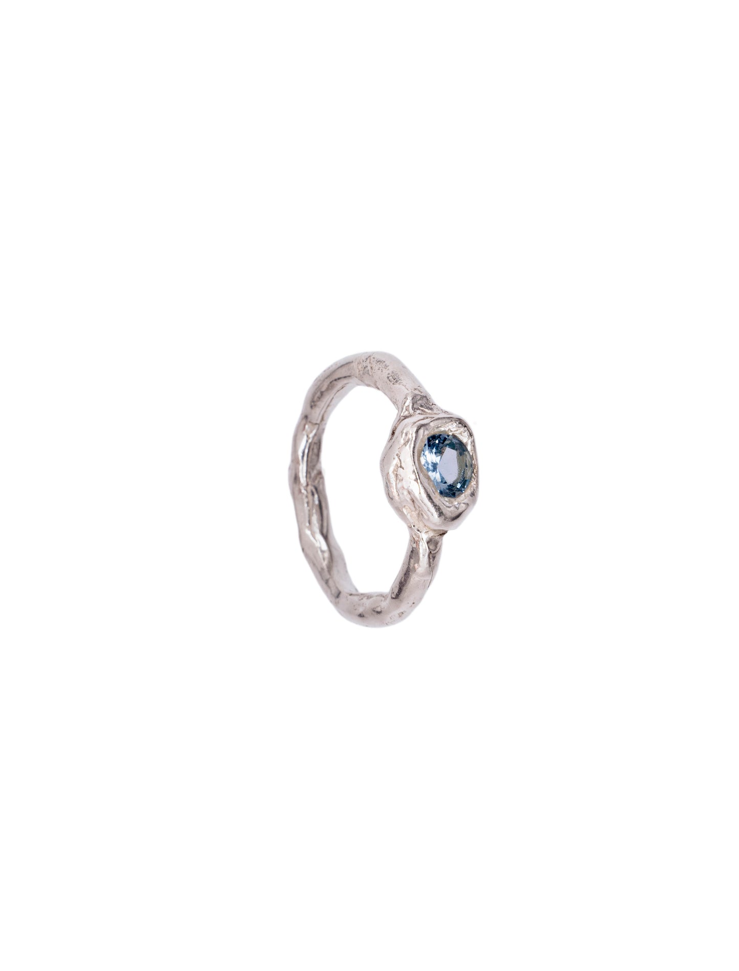 Anillo Mineral